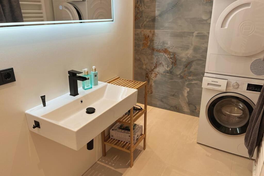 Soul-Apartment Balkon Privatparkplatz 2 Boxspringbetten 55Zoll Tv Wlan Leipzig Buitenkant foto
